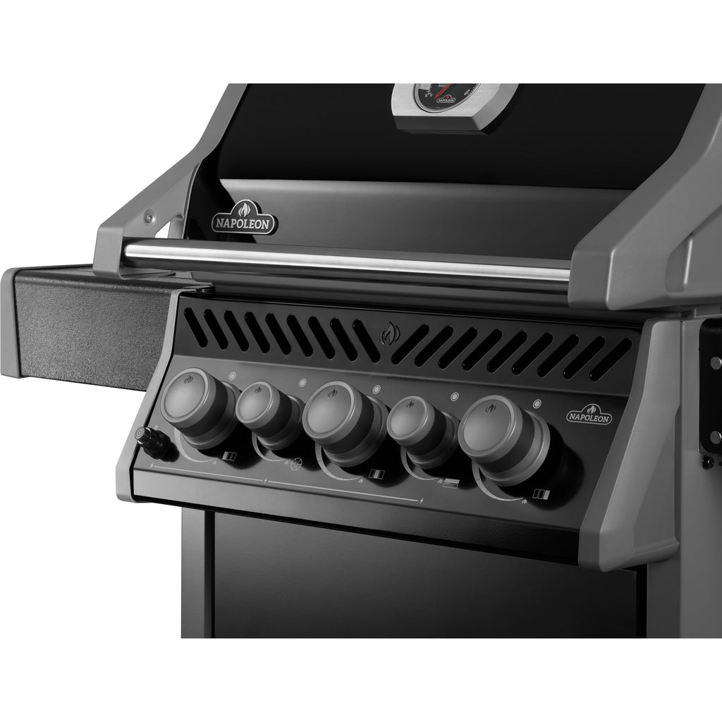 Napoleon Rogue 425 RSB Buitenkeuken Black Inclusief Rotisserie